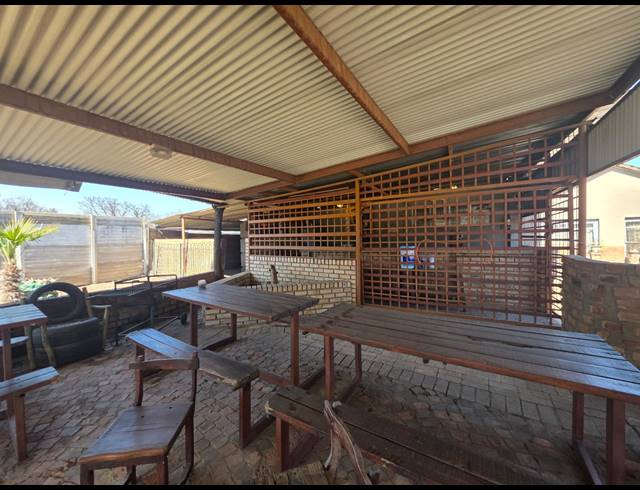 4 BEDROOM HOUSE FOR SALE IN MANTEVREDE